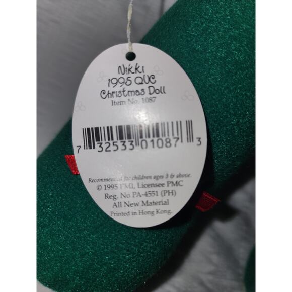 Precious Moments Nikki 1995 Christmas Doll Porcelain Head Hands - Picture 4 of 6